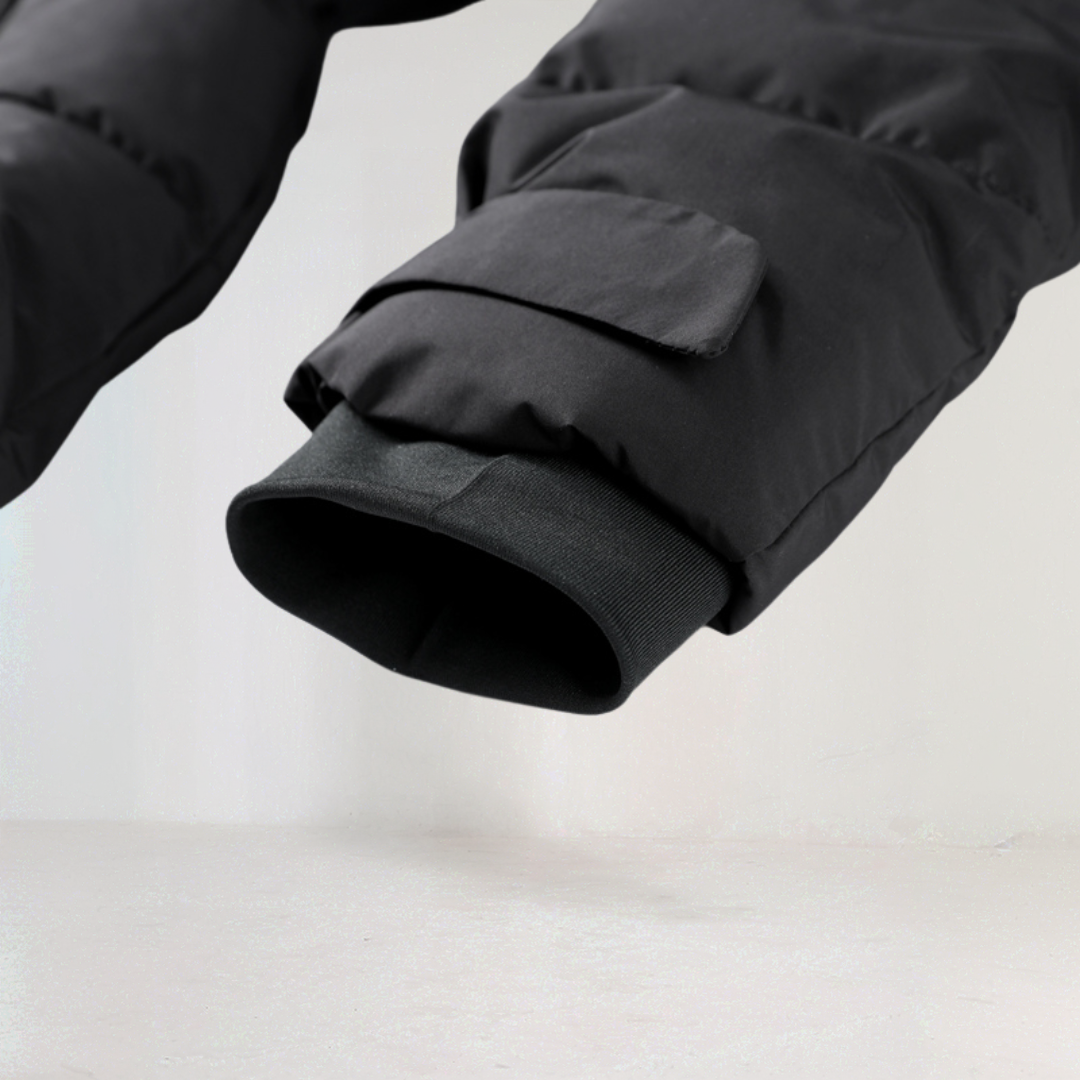 Isabelle's™ | Premium Insulated Black Ski Jacket