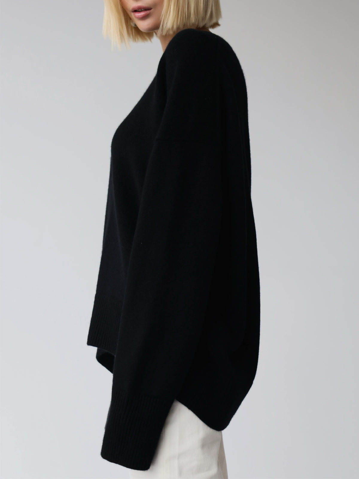 Isabelle's™ | Winter Oversized Knit Pullover Sweater