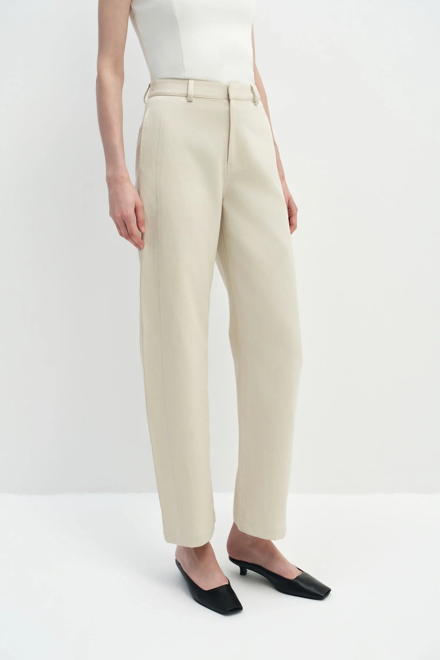 Cléa Barrel Leg Pant