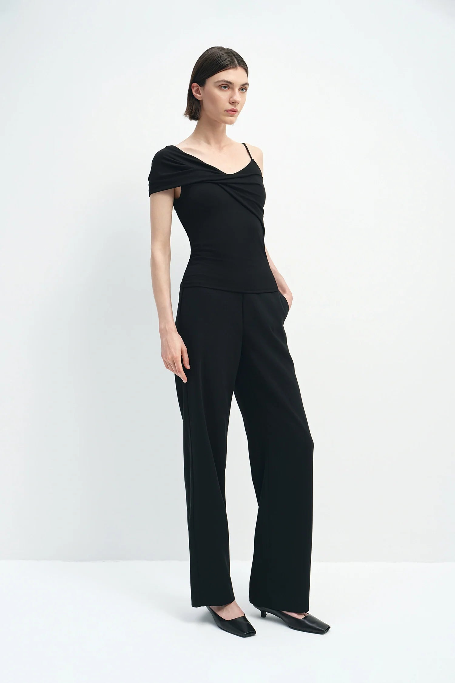 Elin Cinched Waist Pant