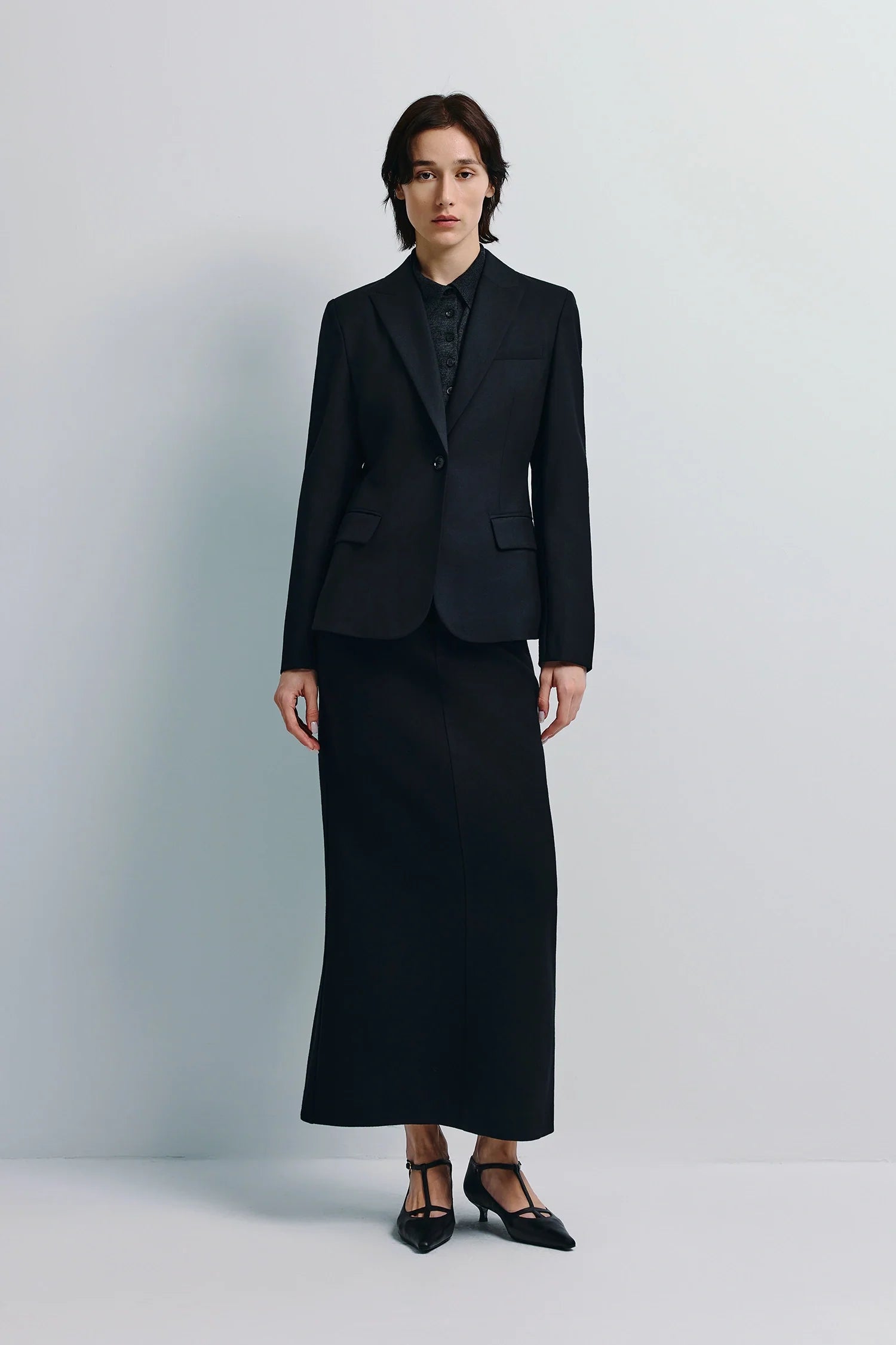 Jin Slim Waist Wool Blazer