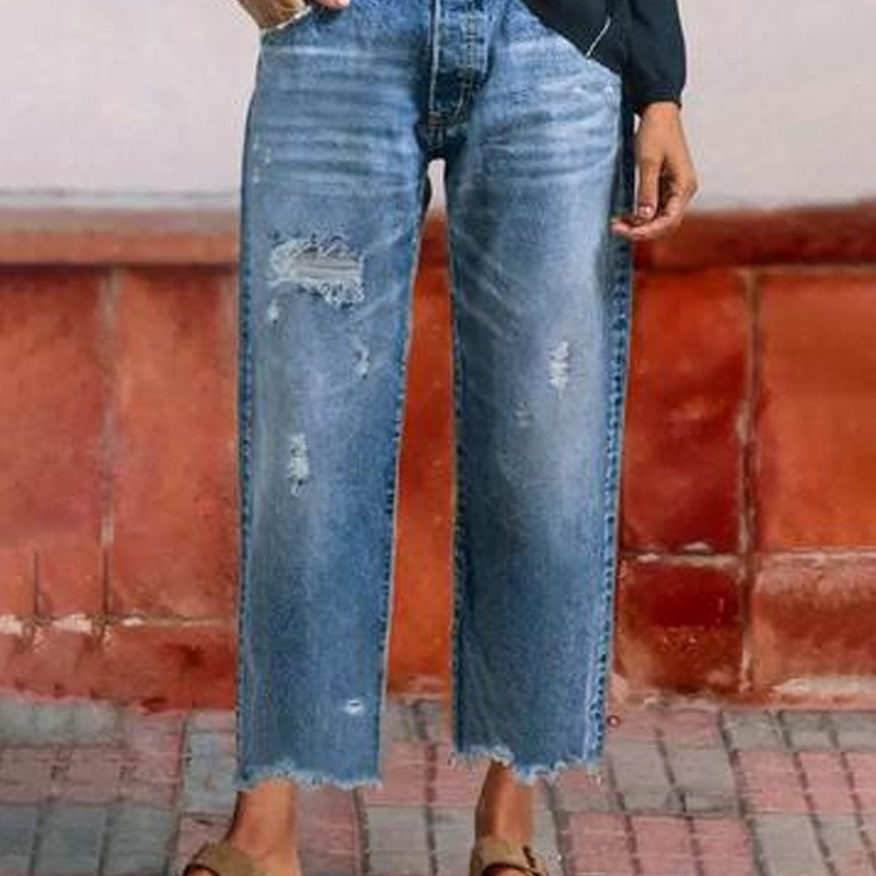 Isabelle's™ | Retro Cropped Straight Jeans