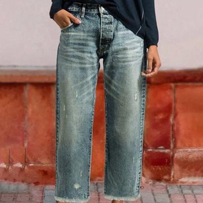 Isabelle's™ | Retro Cropped Straight Jeans