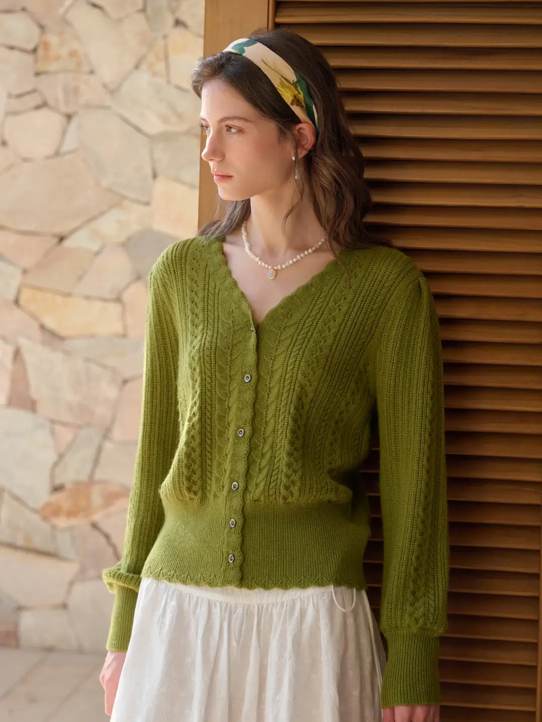 Livia V-Neck Hollow Cardigan