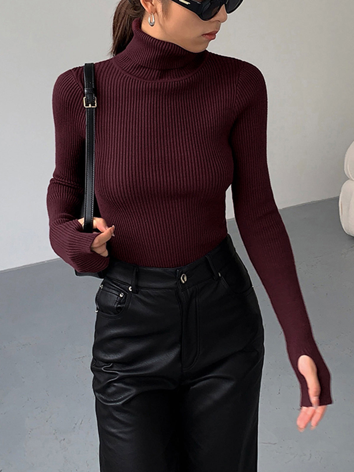 Isabelle's™ | Spring Stylish Ribbed Turtleneck Sweater