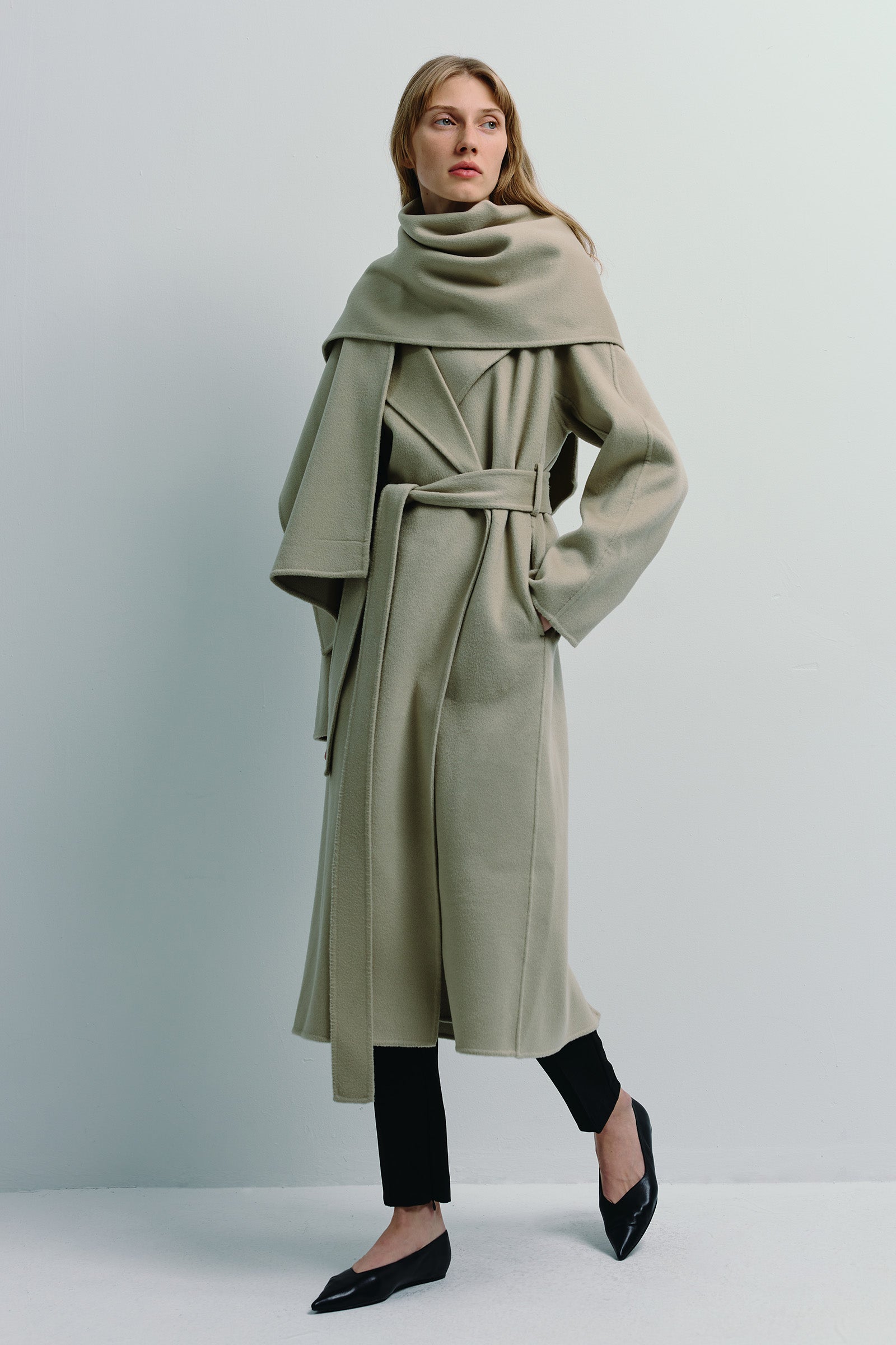 Grand Scarf Coat