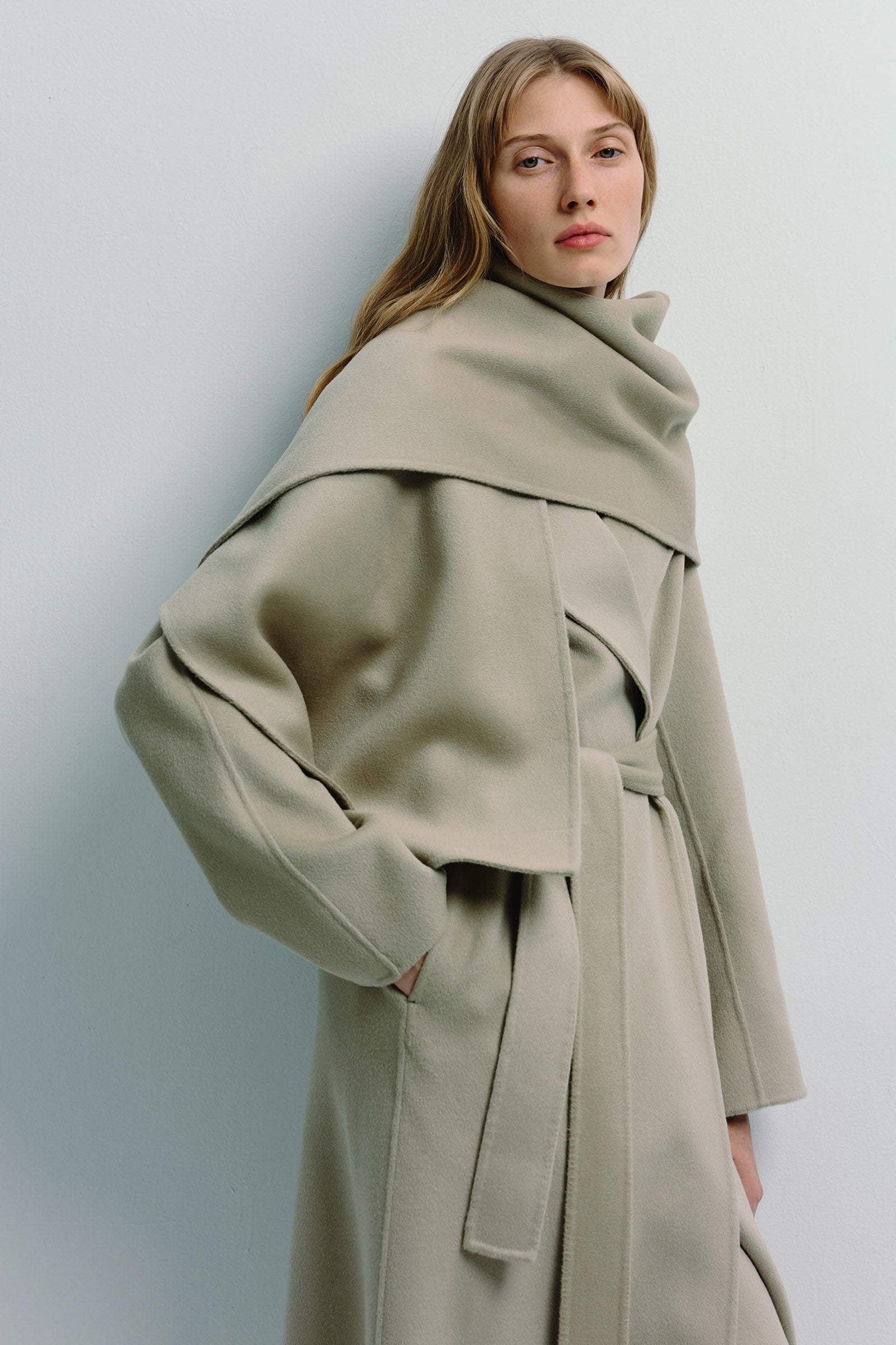 Grand Scarf Coat