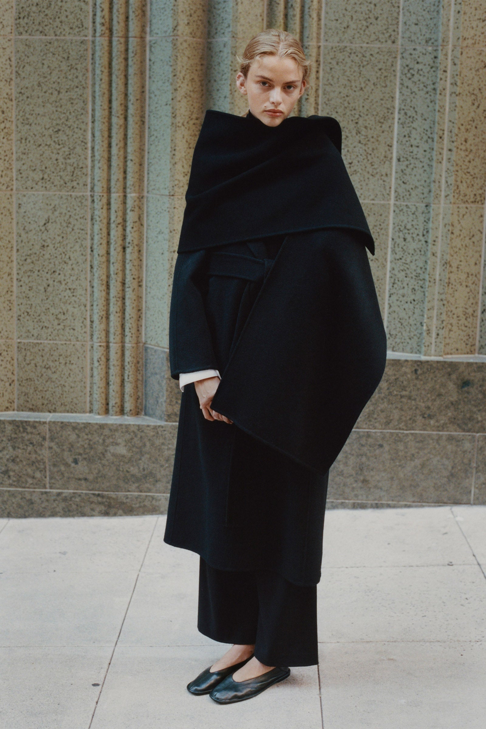Grand Scarf Coat