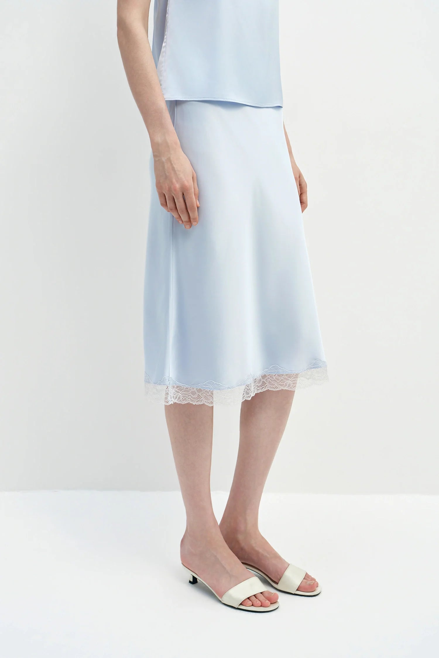 Alva Lace Hem Skirt