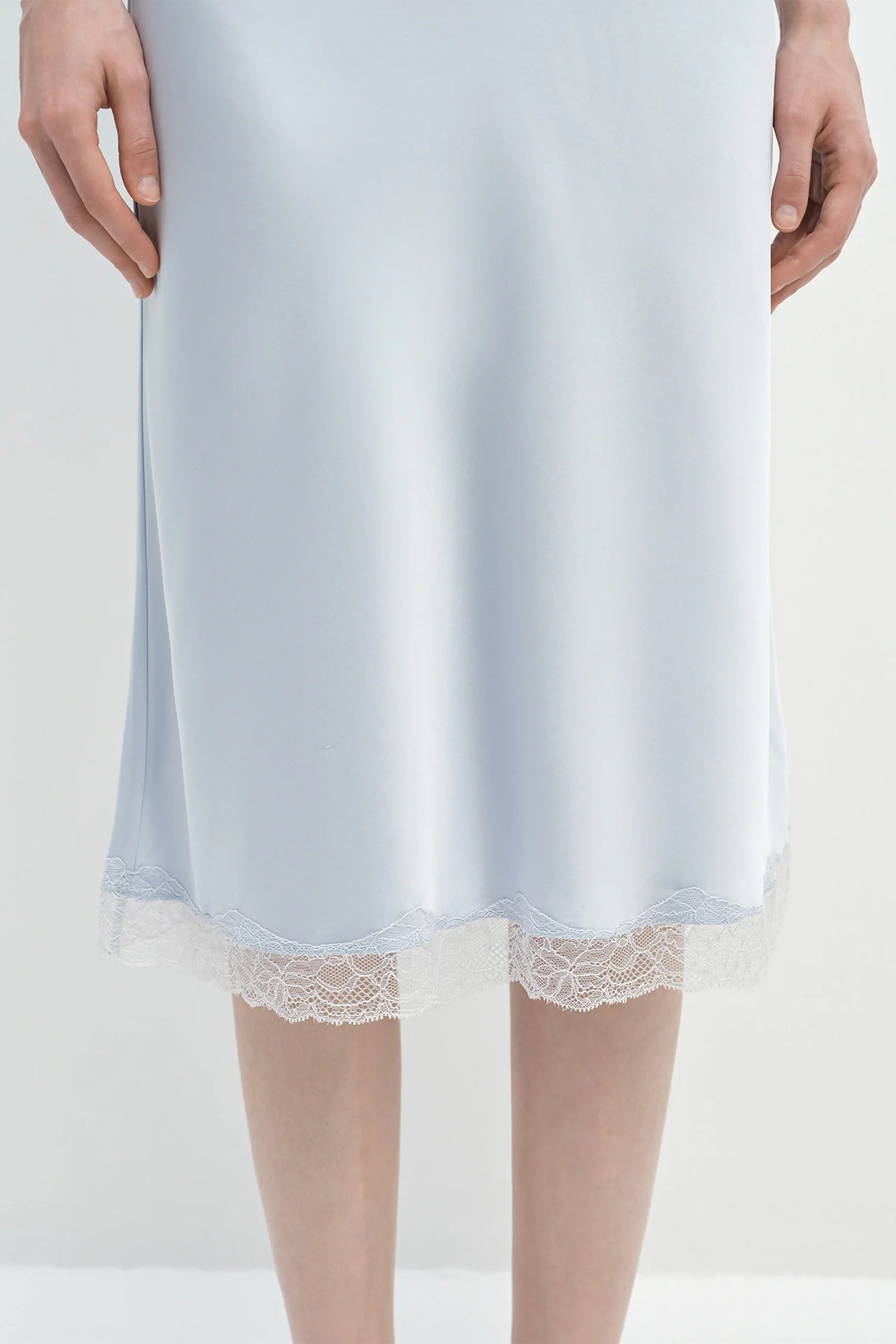 Alva Lace Hem Skirt