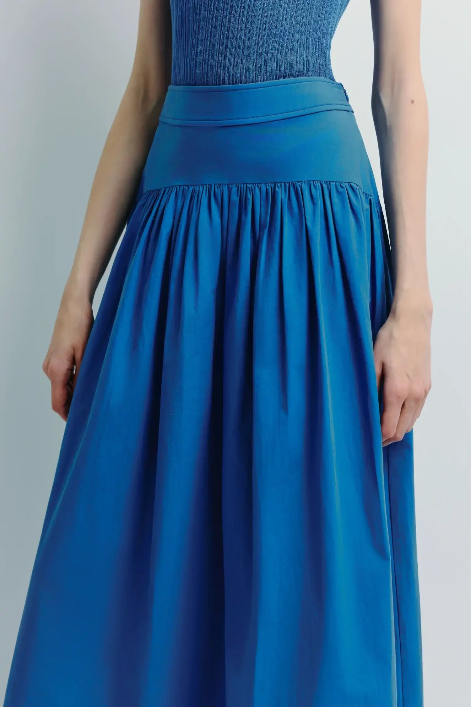 Glace Poplin Midi Skirt