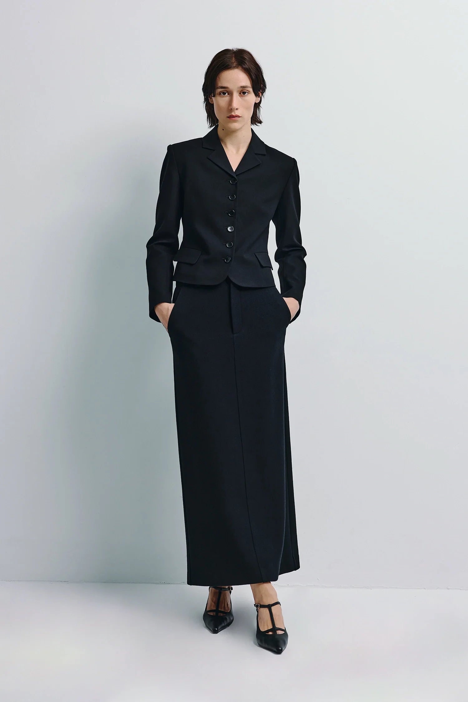 Lenn Fitted Short Blazer