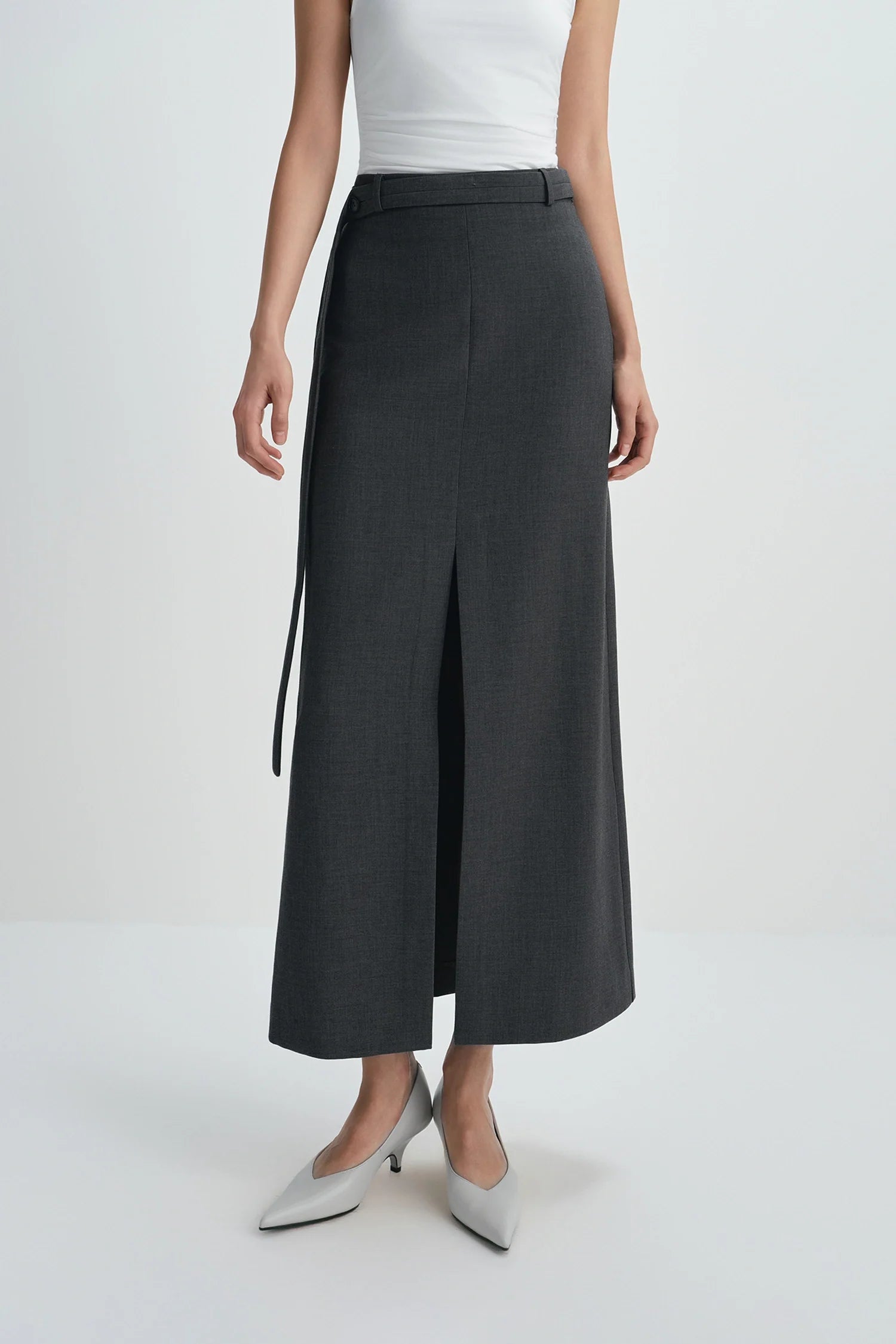 Noelia Center Slit Belted Skirt