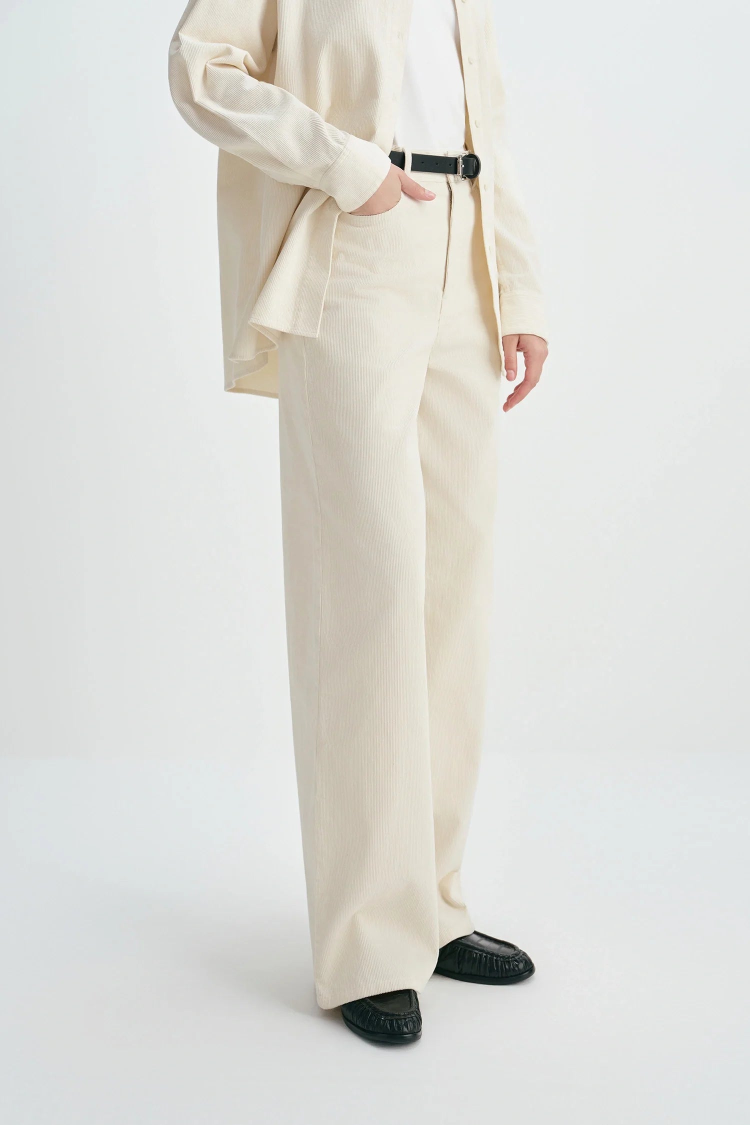 Roy 5-Pocket Cord Pant