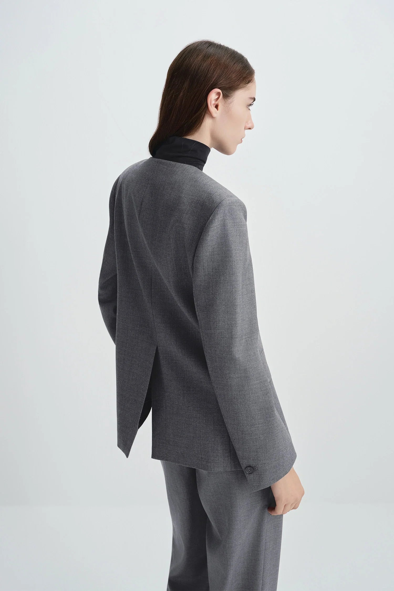 Arlin Collarless Blazer